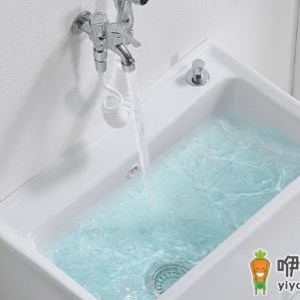 没有拖把池怎么倒脏水