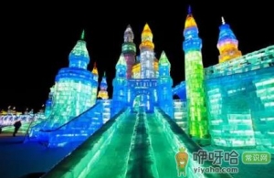 哈尔滨冰雪大世界里面有取暖的地方吗
