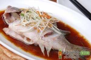 吃鱼喝牛奶会导致什么