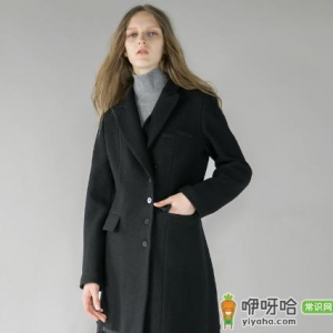 新买的澳毛大衣有味道正常吗