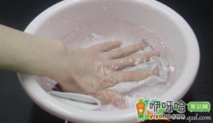 买回来的丝袜怎么洗