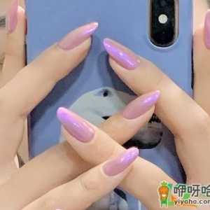 手机灯可以烤甲油胶吗