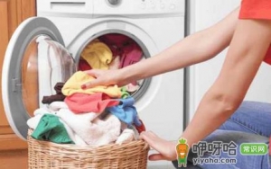 衣服上粉底液用什么洗效果好