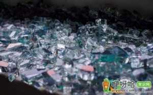 玻璃碎了怎么扫干净