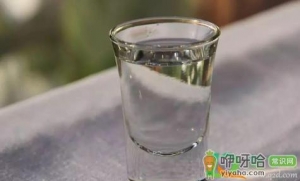 二次烧开的水能喝吗央视辟谣
