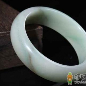 佘太翠是玉吗值钱吗