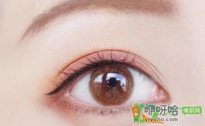 美瞳选择多少含水量