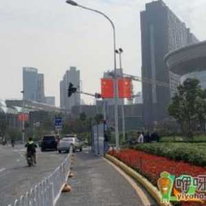武汉光谷路面塌陷真的假的2020
