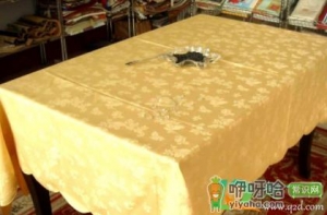 台布上的污渍怎么去除