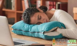 睡觉和护肤哪个对皮肤的影响更大 花钱护肤皮肤还是不好怎么办 ...