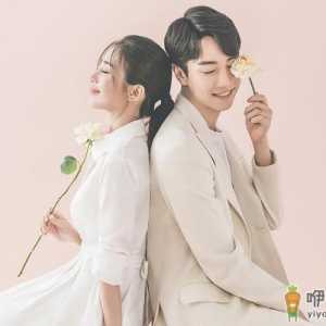 拍婚纱照有必要带穿胸贴吗 拍婚纱照当天如何挑选婚纱内衣
