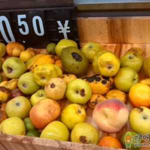 水果有烂的还能吃吗 水果容易烂是什么原因