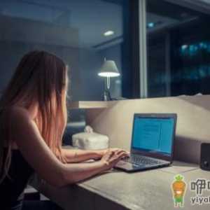 晚上几点睡觉算熬夜 长期熬夜对身体的危害大