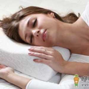 睡眠姿势有学问 女人最佳健康睡姿有这些