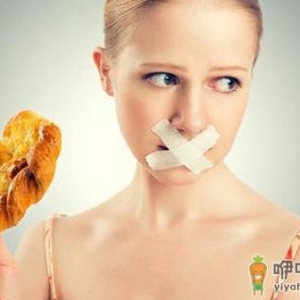 女性如何对付年龄恐惧症