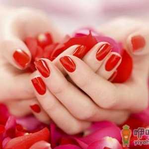 天气逐渐转凉 秋冬季女性如何护手