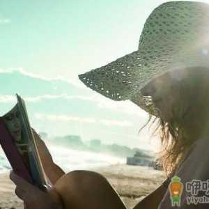 为什么女孩子的月经叫做大姨妈？