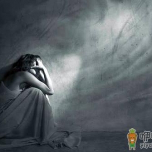 心理学角度看待抑郁症 想战胜抑郁症了解真实的自己