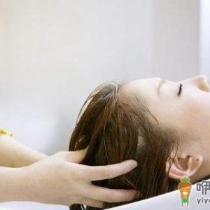 女人怎样洗头是最健康的？