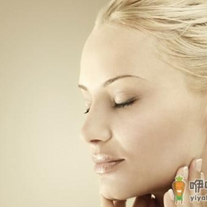 女性需警惕 坏习惯让脸越来越大