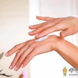 女性办公桌上需常备这些物品