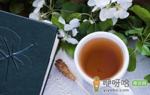 秋季女性喝红茶好处多