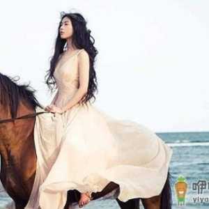 女人滋阴补肾的方法：喝莲子桂圆汤