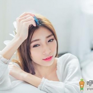 白带褐色是怎么回事？