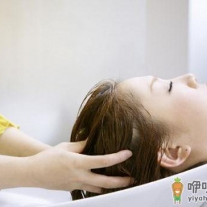 揭秘经期洗头的传言