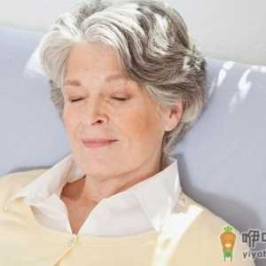 老人一天睡眠最好不要超过6小时