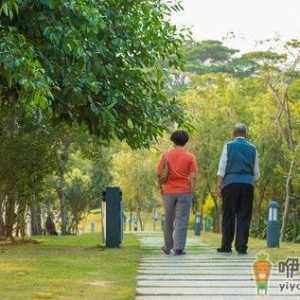 老人冬季养生保健的原则
