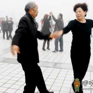 对老人有益的温和运动