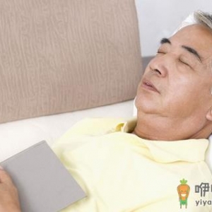 老年人睡觉朝东还是朝西