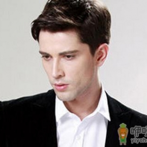 夏天多汗烦恼 男人为何也要刮体毛？