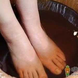 老人泡脚这件小事 你懂多少？
