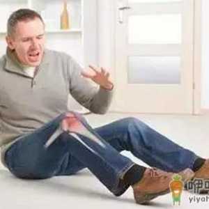 老人变矮？可能患了骨质疏松症