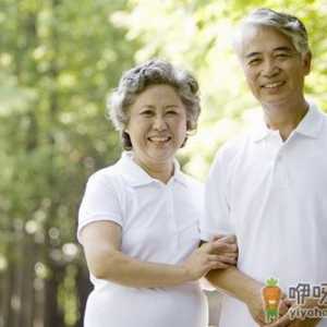 糖尿病老人如何选择保健品