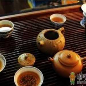 老人喝茶能降压？五种茶适合老人