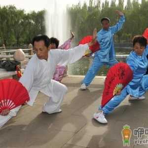 老人天天晨练好吗