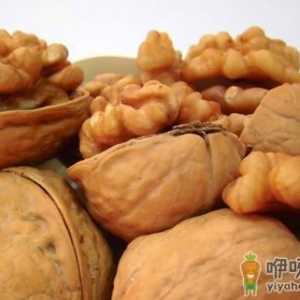核桃提升脑活力 10种食物上班族办公必备
