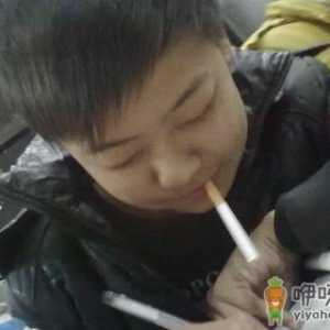 学生吸烟上瘾速度远超一般想像