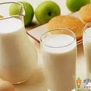 早餐只喝牛奶健康吗？一周营养早餐推荐
