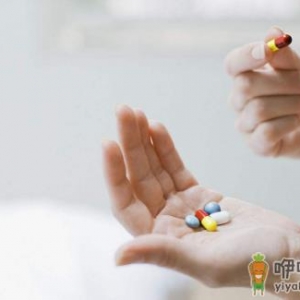 为什么连续服药需要间隔4-6小时？