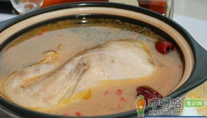 冬季食补养生 五款汤水滋补身心