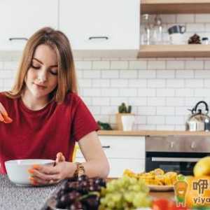 长期饭后吃水果很是伤身啊 吃水果的最佳时间揭秘