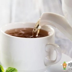 隔夜茶究竟还能不能喝 隔夜茶的危害只局限于变质的茶