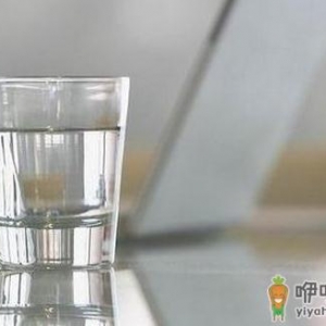 这些人需要多喝水