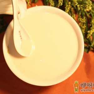 豆浆富含膳食纤维助排毒-喝豆浆的好处