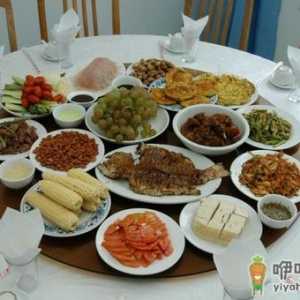 年底聚餐饭局多 怎么吃才健康