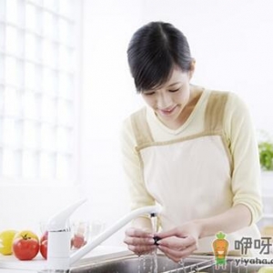 电饭煲“跳闸”后不要马上揭锅